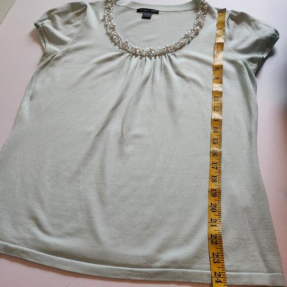 August Silk Lightweight Beaded Neckline Short Sleeve Sweater Size Large - Picture 8 of 8